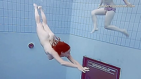 Hot milf with a sexy body gets her pussy creampie