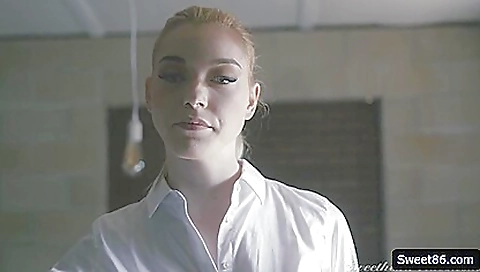 Milf & sexy babe with huge ass