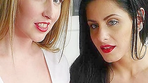 Chiokyna and dildo up her pussy Chiokyna and dildo up her pussy