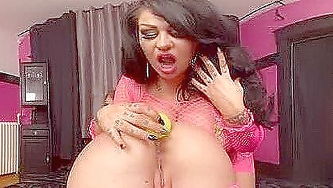 Hotie asian slut gets a hard fuck Hotie asian slut gets a hard fuck